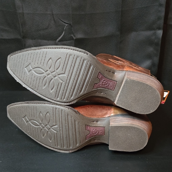 Ariat Brown Heeled Boots - Picture 6 of 16